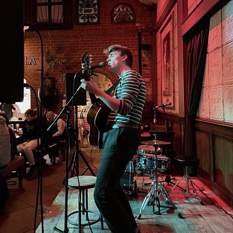 Sam Lightfoot-Loftus (@samalexanderll) on Twitter photo Hello, I’m playing a short solo set as part of <a href="/GutterStreet/">Gutter Street</a> scratch night on Monday 25th April at <a href="/GreenNote/">Green Note</a> in Camden - come down to see some great new acts and hear a few folk songs from me!
Link: ticketweb.uk/event/gutter-s… Hello, I’m playing a short solo set as part of <a href="/GutterStreet/">Gutter Street</a> scratch night on Monday 25th April at <a href="/GreenNote/">Green Note</a> in Camden - come down to see some great new acts and hear a few folk songs from me!
Link: ticketweb.uk/event/gutter-s…