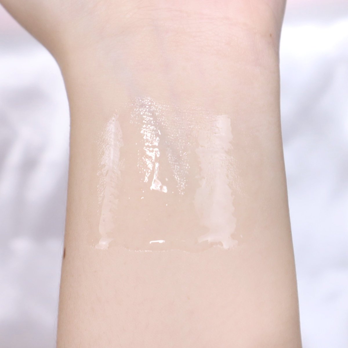 KaofangArea's tweet photo. #แจก #แจกฟรี น้ำตบHada Labo 30ml. 5 รางวัล รางวัลละ 5 สูตร! #ซัมเมอ���์นี้ผิวต้องดื่มน้ำตบ มาเติมน้ำให้ผิวเย็นสู้ร้อนกัน น้ำตบเนื้อบางเบา ซึมง่าย ที่ช่วยครบจบทุกปัญหาผิว เหมาะกับ summer นี้สุดๆ!
📍กติกา RT + Follow @WeLoveHadaLabo

ประกาศ 16 เม.ย.นี้ https://t.co/KmhOLDDhuF