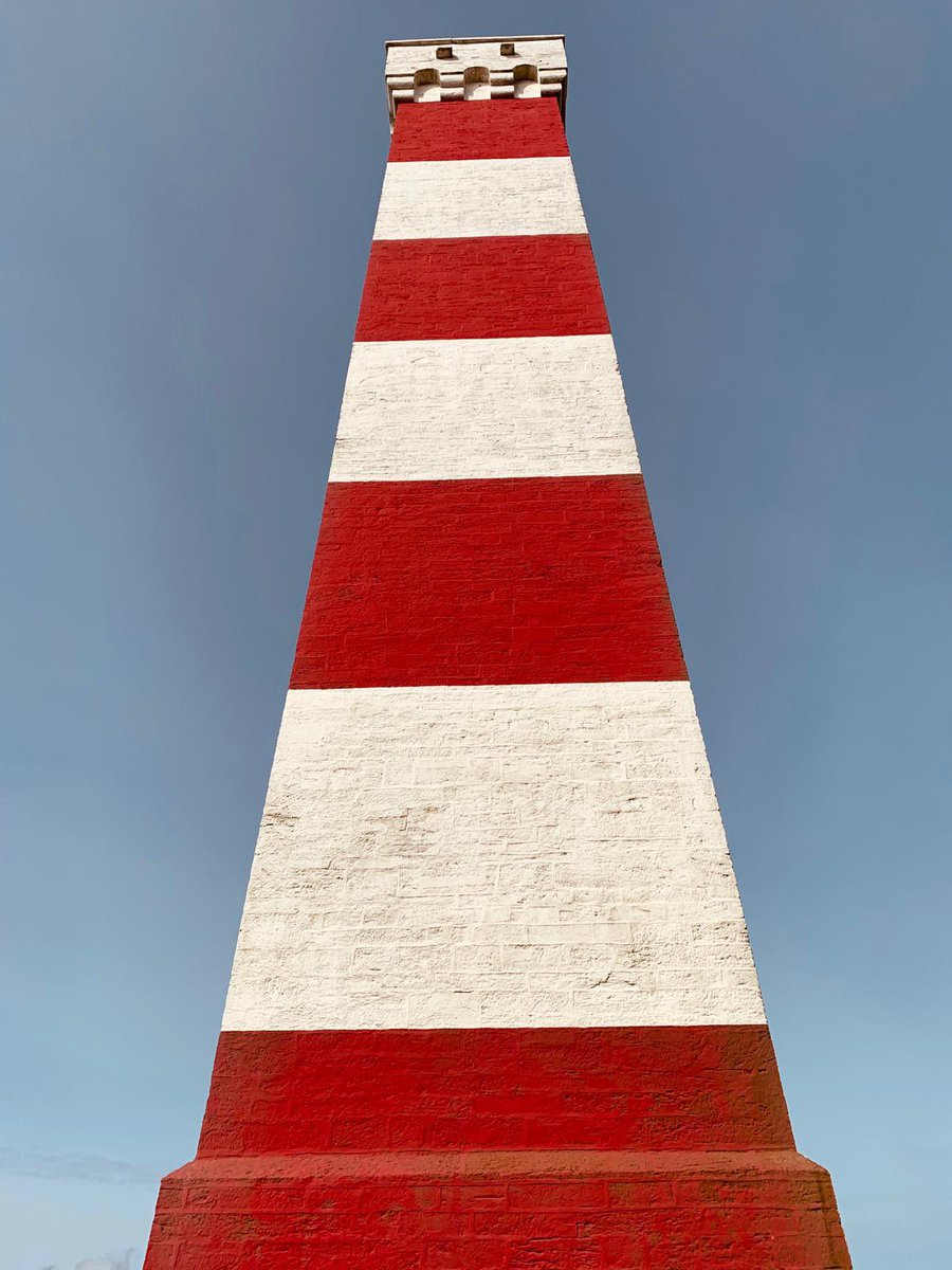 Laura Dobson tweet media