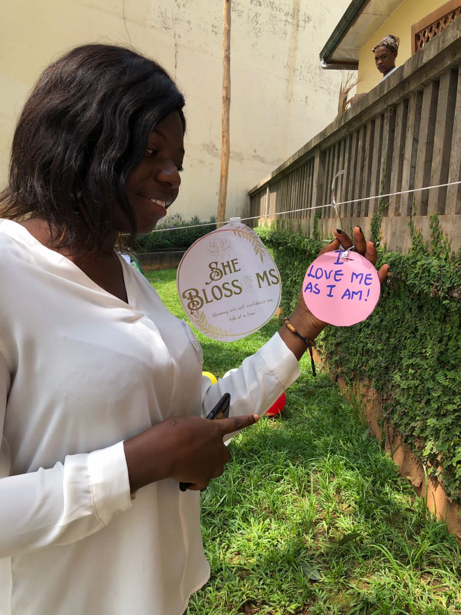 SheBlossoms1's tweet image. Our drive comes from a Vision where every single woman knows and believes in her Self Worth. Such a woman is unstoppable, she is intentional and achieving. #selfesteem #buildingself