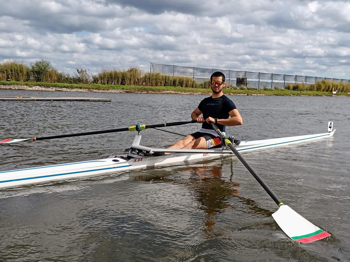 ipvc_twit's tweet photo. André Gonçalves, aluno do #CTeSP Tecnologias e Programação de Sistemas de Informação na #ESTGIPVC, conquistou o 4º lugar em M1x Masculino no #CNU de #Remo, este domingo. #SomosIPVC🚣 https://t.co/a1nqGfq9tJ