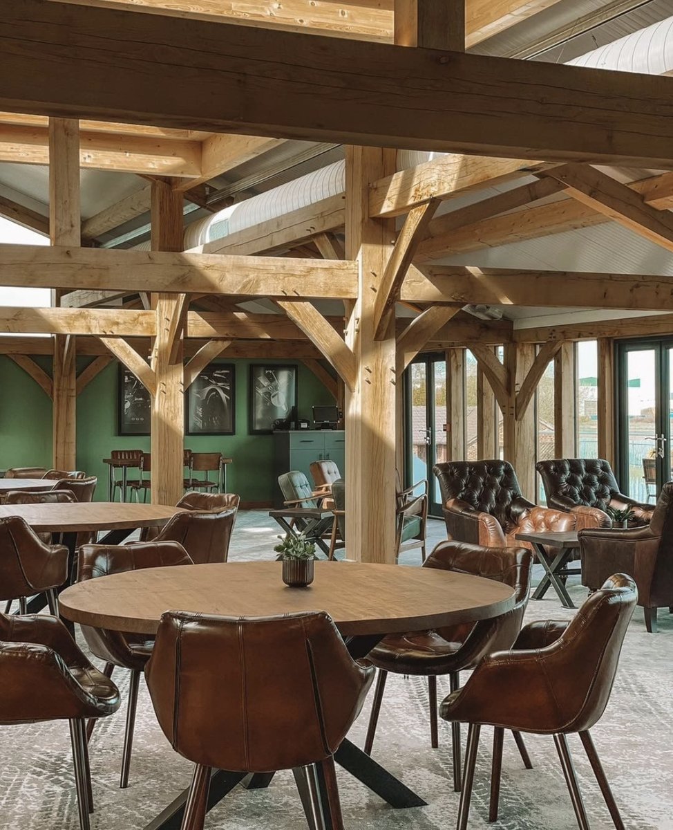 TwentyFiveLtd's tweet photo. Our team undertook the fit out of the new Arnage Restaurant for @TheMotoristHub at Sherburn in Elmet. This is the north of England’s largest oak structure, at around 1000sqm, and sits alongside the existing classic car showroom and service centre
See more: https://t.co/mVu0gyOtpE https://t.co/iXFqmS6iHj