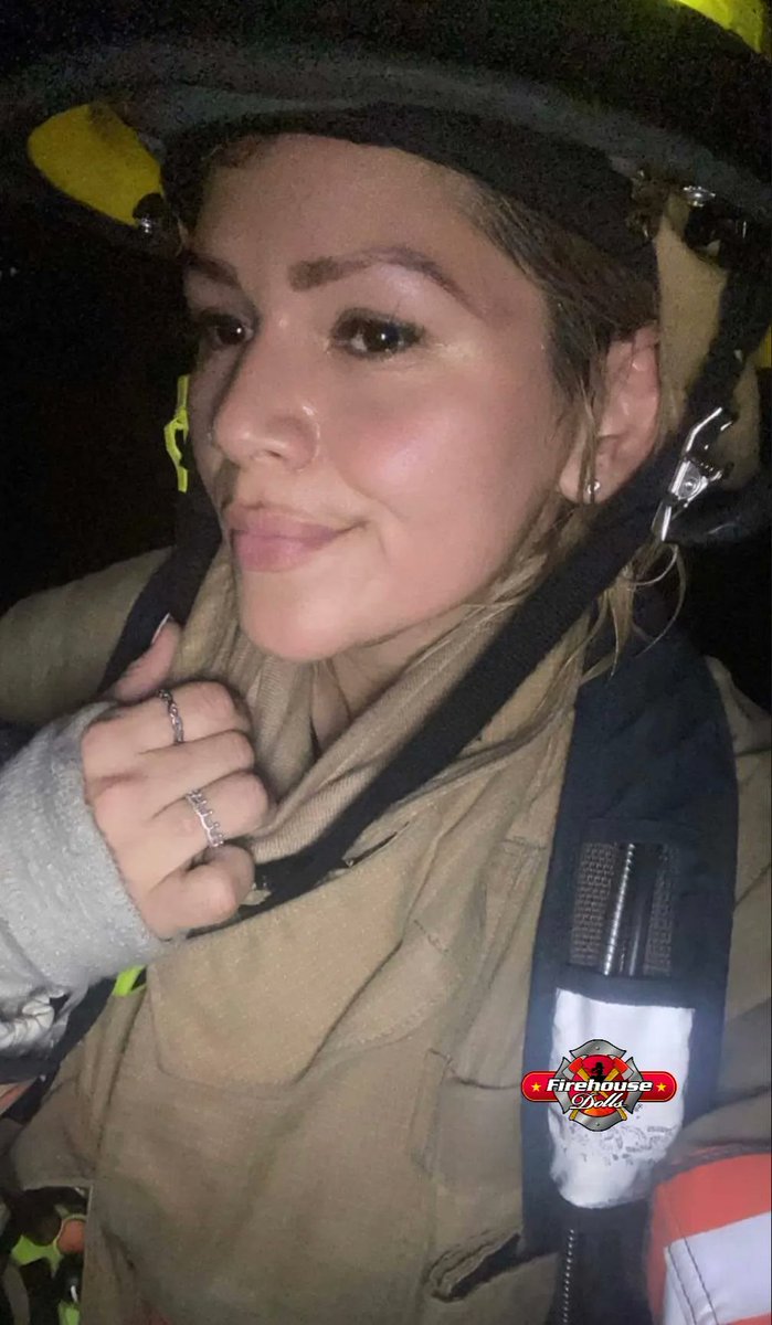 firehousedolls's tweet photo. You see sweat, I see a sexy glow!

Buy your 2022/2023 calendars @ https://t.co/TWqQIgjhoP

Apple Store= Firehouse Dolls app

#firehousedolls #womeninuniform #womenempowerment #womenempoweringwomen #womenfirefighters #femalefirefighter #emt #paramedic #ems #emergencyservices #fire https://t.co/kafIzScCmo