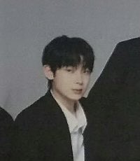 hallofsunoo's tweet photo. #SUNOO looking hot in black hair https://t.co/KwMSdzVwzb