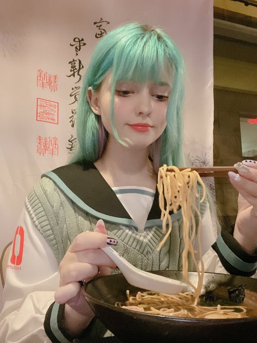 Twitterのコスプレ画像64