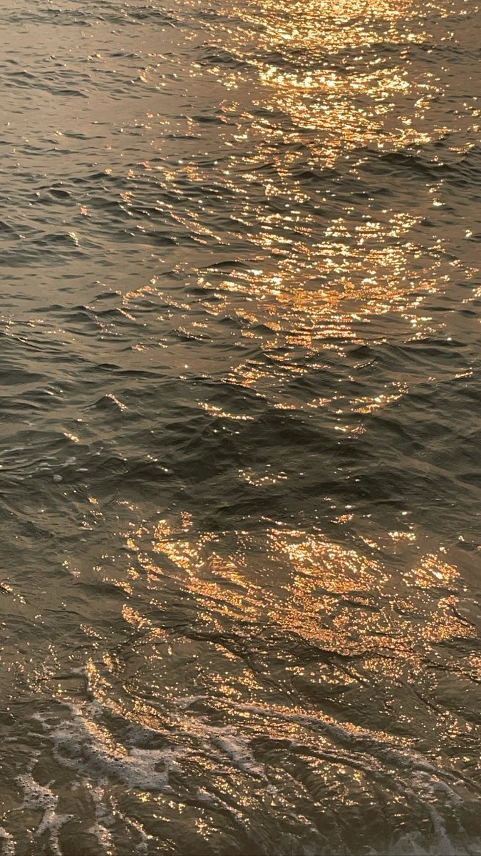 𝑀 𝐴 𝑀 𝐼 𝐾 𝑂 ( 𝚢𝚊~ ) tweet media