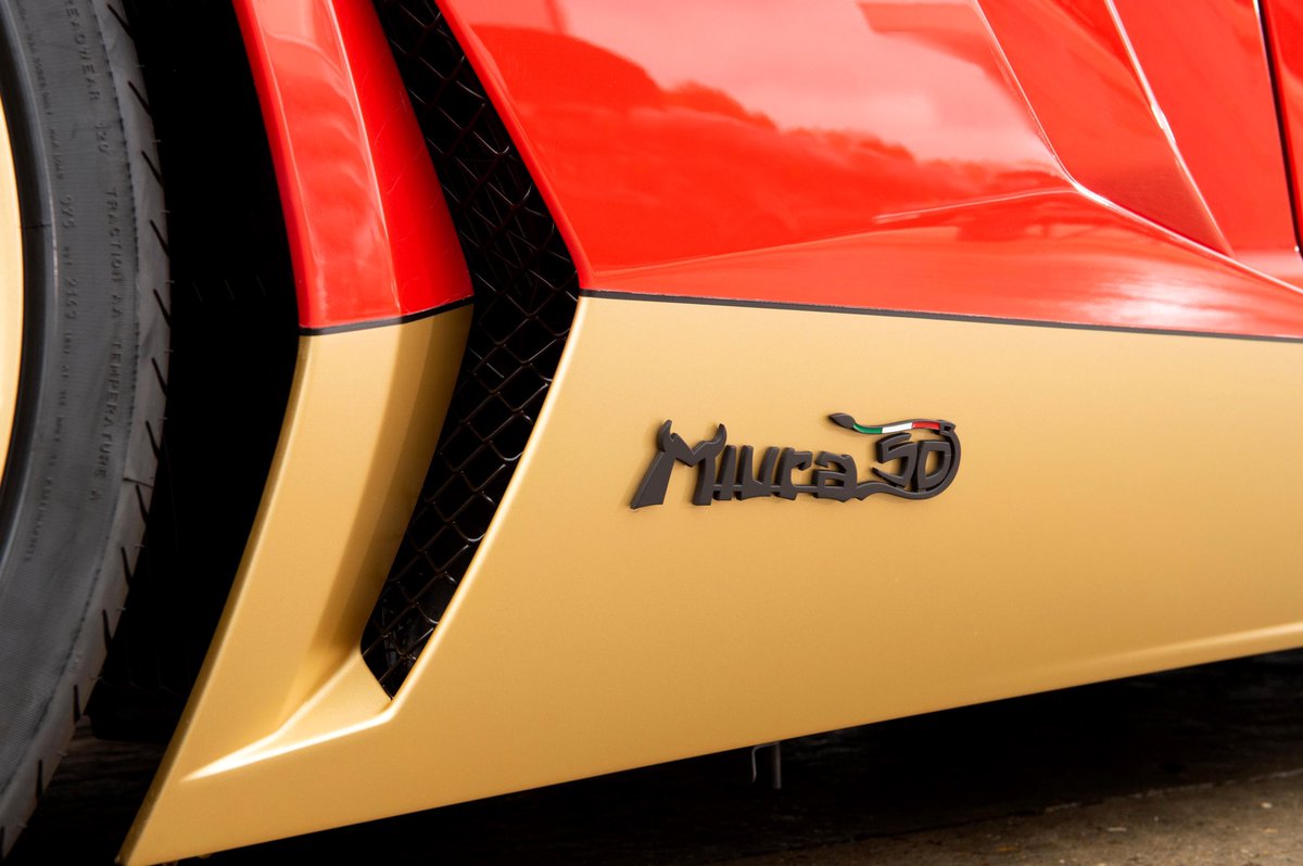 SpeedDemon250's tweet photo. #Lamborghini #Aventador LP700-4 #Miura Homage 🧡 😱

#TheSpeedingDemon 
#SpeedDemon250 😈 https://t.co/jvyvAlmpyW