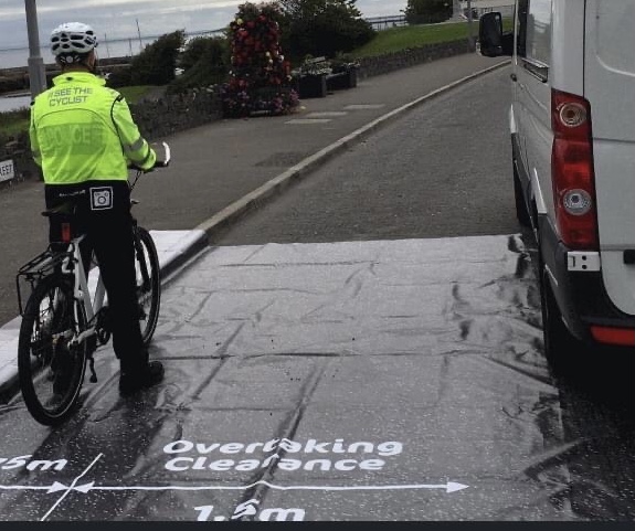 NIRoadPolicing's tweet image. Cyclists are amongst the most vulnerable road users. Drivers must be aware of cyclists, taking care at junctions, traffic lights, when opening vehicle doors &amp;amp; give cyclists enough room when overtaking. Allow 1.5m when passing cyclists &amp;amp; other vulnerable road users.
 
#NPCC2Wheels
