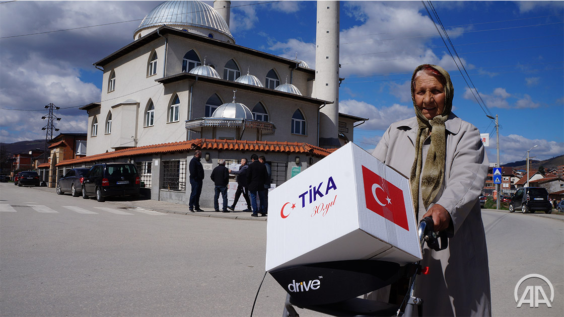 aa_balkans's tweet photo. #Srbija: #TIKA u Novom Pazaru podelila ramazanske pakete https://t.co/40fFu23wND #NoviPazar #Ramazan #Turkiye #BasarBasol #MehmetMeteAnač https://t.co/FUuWCmDlQf