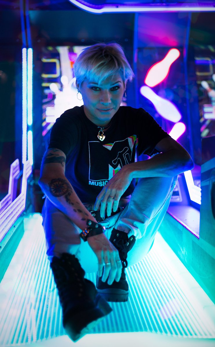 Model_Akoser's tweet image. Wanna play a game? 
Photographer @Creston24 
“Be a game changer … not just a player in the game