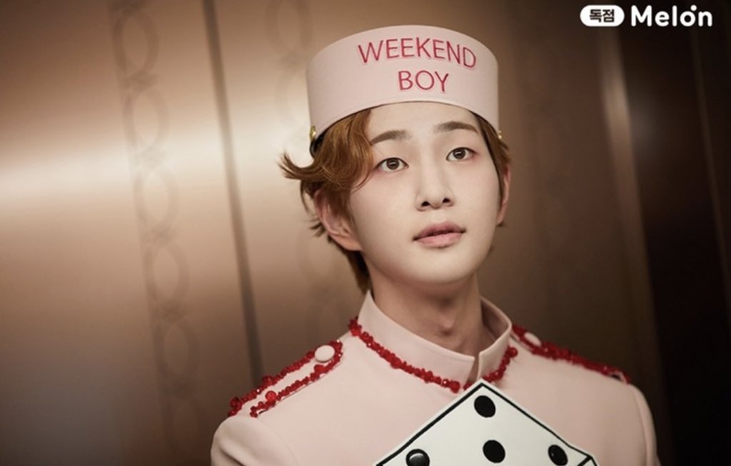 shineeworldplus's tweet photo. [🎲] Part 2. So cute. 💎

#onew #ONEW_다이스 #ONEW_DICE #SHINee https://t.co/tUMg5LTbUS
