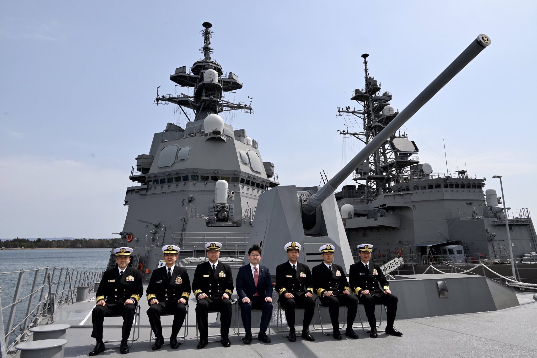 海上自衛隊艦艇見学 | ツアー・体験 | しもきたツーリズム
