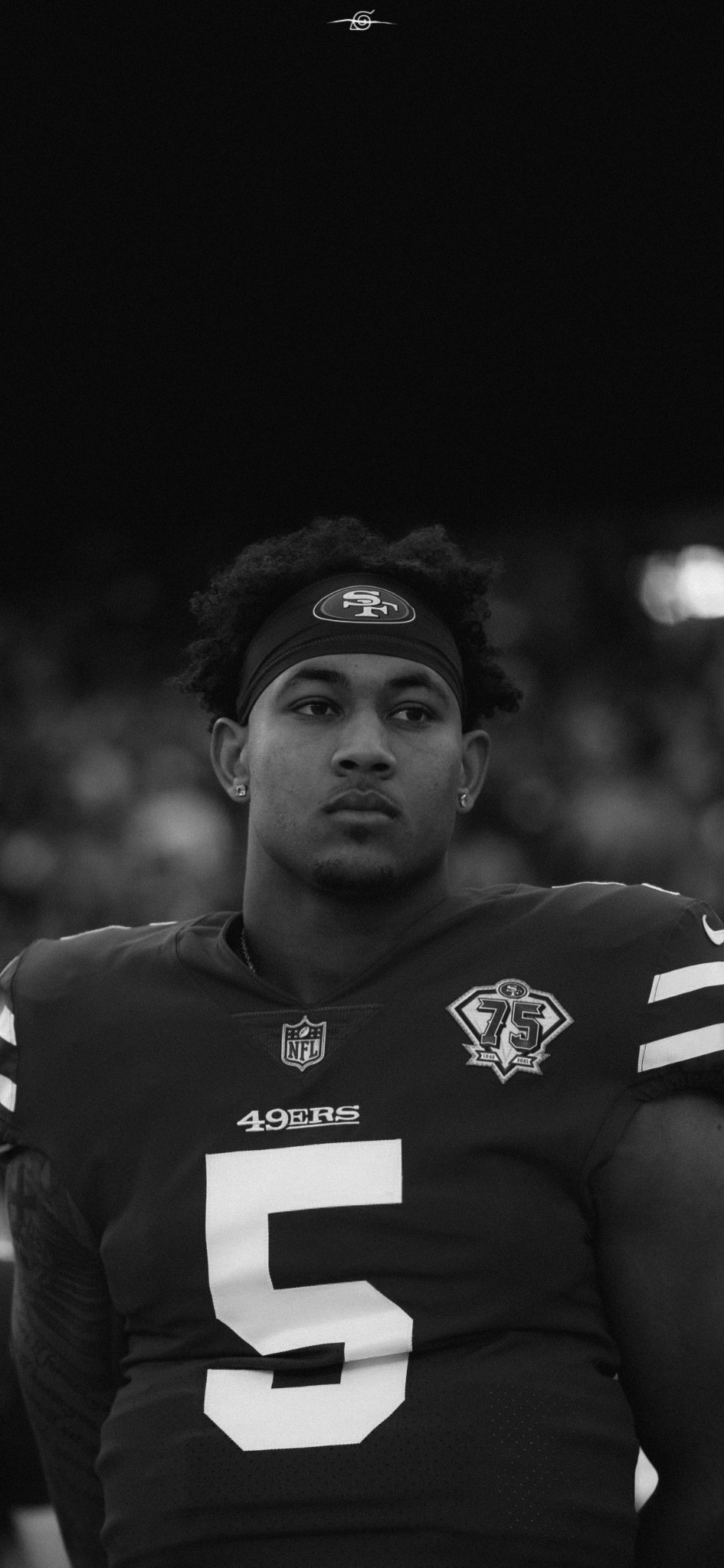 بوعّوف on X: '#Wallpaper - Trey Lance B&W : #49ers