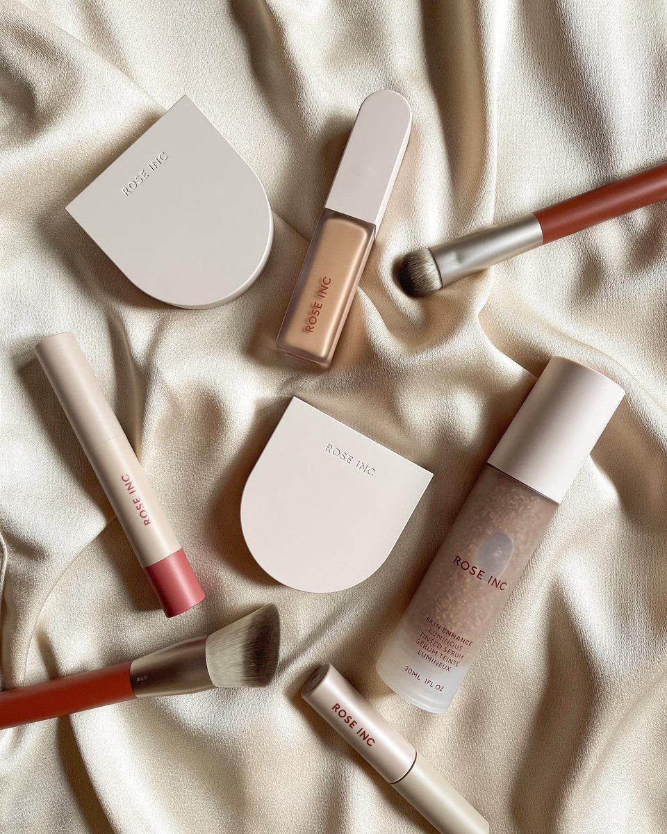 Space_NK's tweet photo. Clean, sustainable and creates a luminous glow like no other, @RoseIncOfficial by @RosieHW will quickly become a staple in your makeup routine 💗✨ 

 📸 @farahhhaque 

#Makeup #NaturalMakeup https://t.co/a5A3WRGqmP
