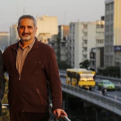 Fatemeh703's tweet photo. #آزمون۴۹_آزمون_سخت_دیوان
دكتر تيمورزاده گرامى خوشحالم كه يك مسلمان واقعى را شناختم واقعى تر از خيلى ها كه حتى هويت ما رو غير واقعى خطاب كردند. نهايت اين كارزار چه نتيجه بخش باشد چه نباشد از عزت شما در قلبمان چيزى كم نخواهد شد. https://t.co/KPuRyopL5W