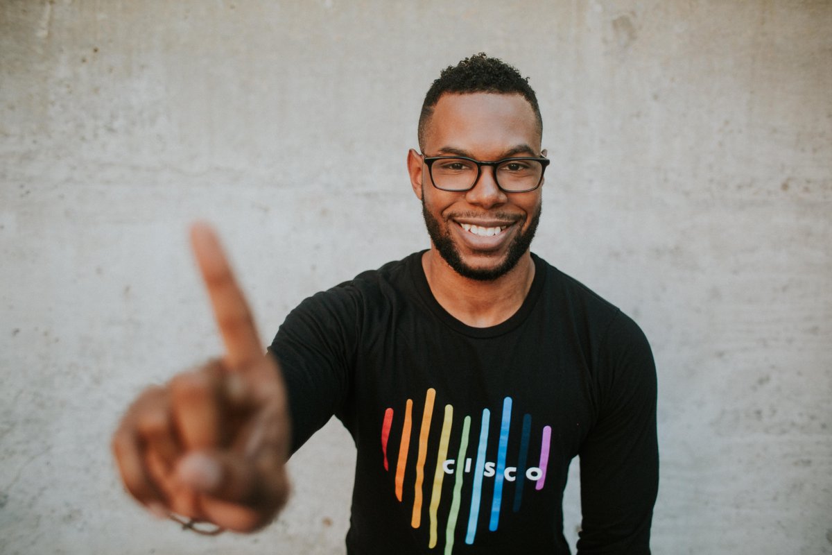 Cisco's tweet image. Thank you @fortunemag, @gptw_us and our amazing employees for earning us the No. 1 spot on Fortune’s 100 Best Companies to Work For in the US list in 2022! 🏆 
Learn more: ➡️  cs.co/6012KFOK0

 #100BestCos #GPTW4ALL