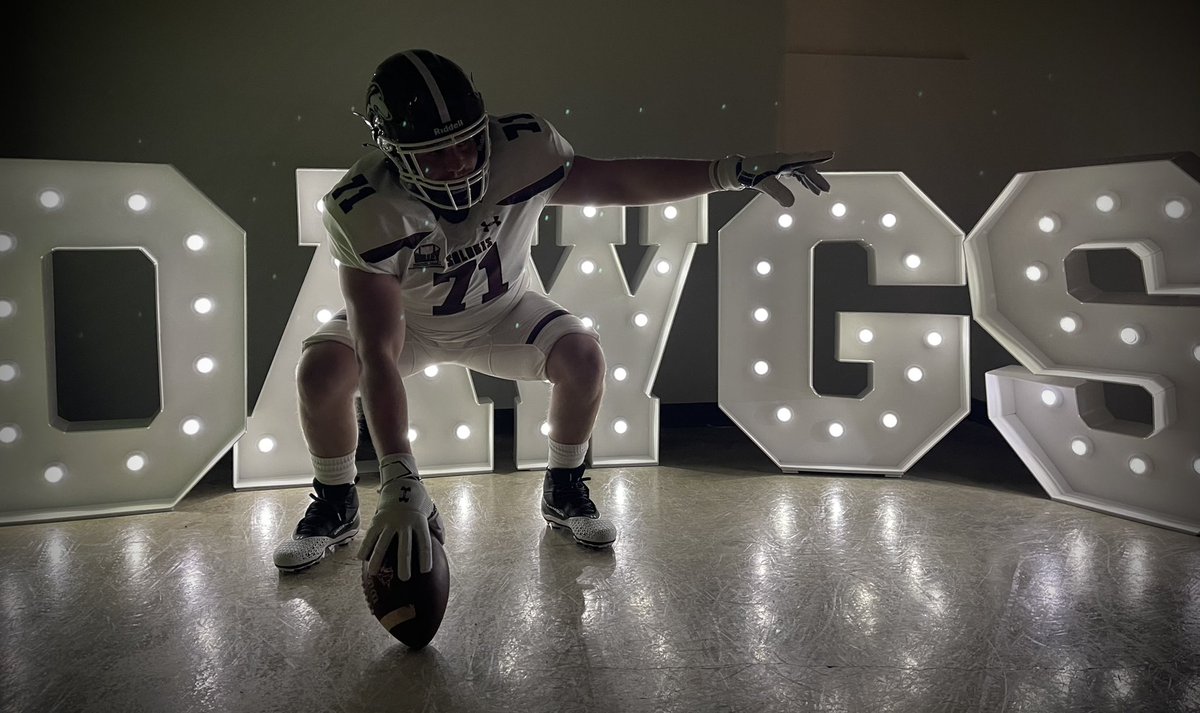 Proud to say I have committed to <a href="/SIU_Football/">Saluki Football</a>‼️