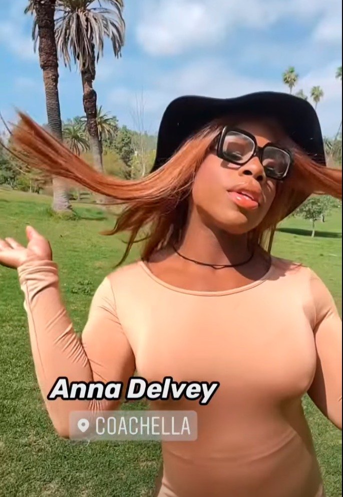 akazukinchan2x's tweet photo. but when is her series coming out? @monetxchange @smartthrob #veryvip https://t.co/BUMsWBT5w9