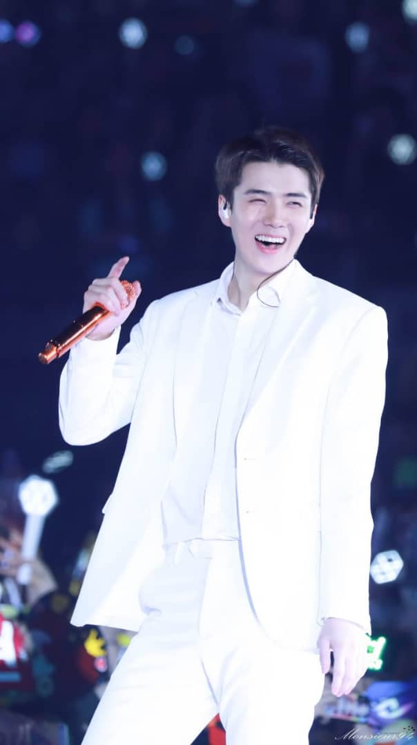 ExolPandita's tweet photo. Feliz cumpleaños a mi bebé Hun 😍🥳🥂🎂 ha crecido tanto en edad como artísticamente y me hace sentir muy orgullosa, deseo que todo lo bueno siempre esté con él y sobretodo que mantenga esa hermosa sonrisa. Amo a Sehunnie por siempre ❤️
#HappySehunDay 🥳
#SEHUN ❤️
#EXO 🥂 https://t.co/bTOjW5fWVR
