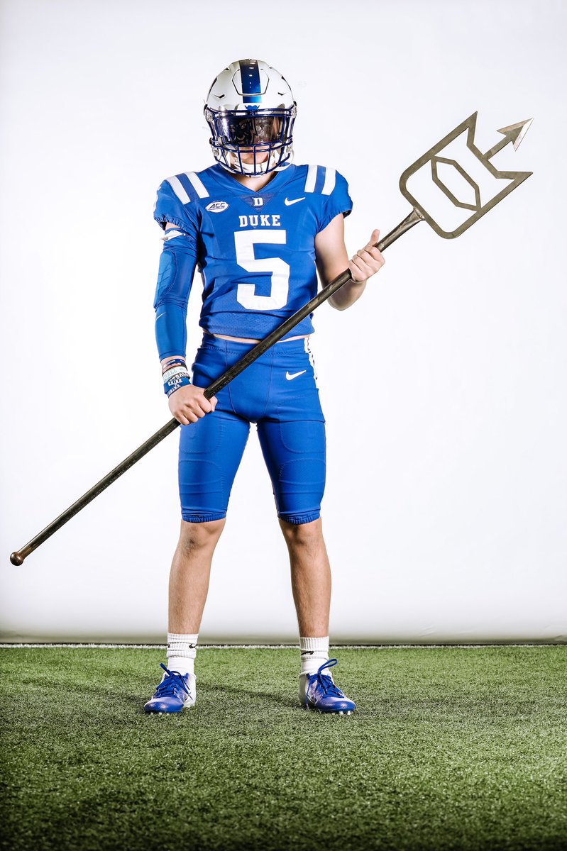 Had and amazing time at duke this weekend!!! Thank you <a href="/JazJohnson425/">Jaz Johnson</a> <a href="/DMV_Hype/">the DMV Hype</a> @BappNAinEZBino <a href="/DUFBRecruit/">Duke Football Recruiting</a> @DamascusFBcoach