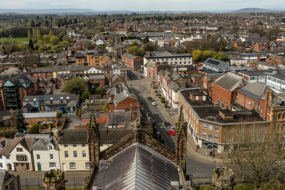 Michael Eden (@michaeledenht) on Twitter photo Truly spectacular views from my trip up the tower with Owen from <a href="/HFDCathedral/">Hereford Cathedral</a> today. Truly spectacular views from my trip up the tower with Owen from <a href="/HFDCathedral/">Hereford Cathedral</a> today.
