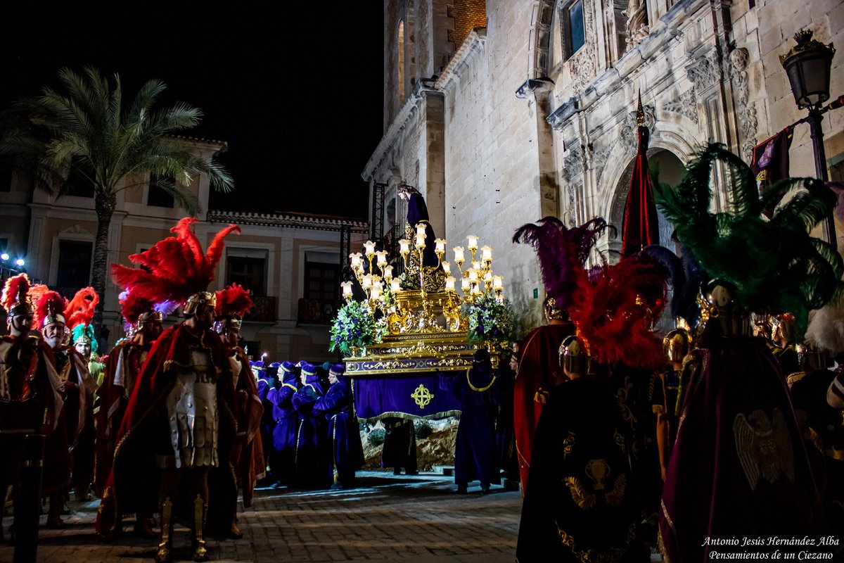 #SEMANASANTA | Convocado el Concurso de Fotografía ‘El Prendimiento’.

🔗 Lee la noticia completa aquí: elmiradordelaprensa.info/2022/04/11/con…