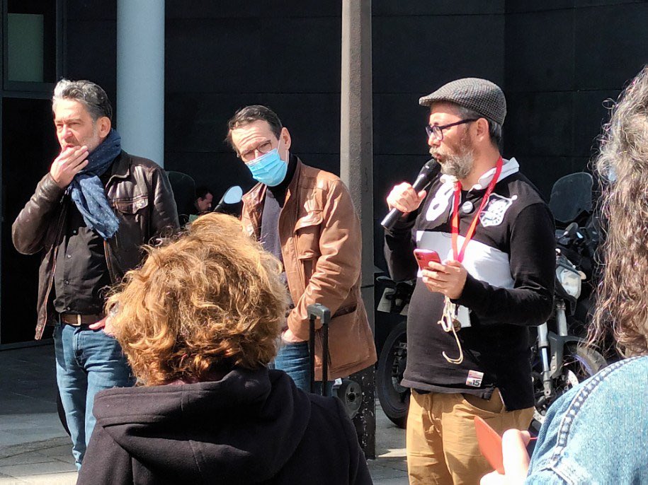 Vous trouvez qu’il n’y a pas beaucoup d’infos sur les titres collectivités du Groupe Moniteur ? <a href="/Lagazettefr/">La Gazette des communes</a> <a href="/ClubTechniCites/">Club Techni.Cités</a> <a href="/C_desmaires/">Courrier des maires</a> <a href="/GazSanteSocial/">Club Santé Social</a> ? Des dizaines de journalistes pigistes sont mobilisés pour faire respecter leurs droits et rémunération