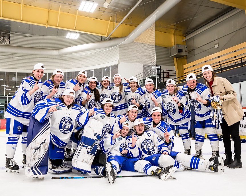 JrDolphins's tweet photo. It started with a bunch of set goals and we ended up doing a lot of achieving!!! This was not a team, this was a FAMILY… always together and pushing each other on to the very end!! Provincial Champions!!!!!!!#AllGasNoBrakes
#DieOnEmpty
#CreatedByCulture
📸: @loribolliger https://t.co/synuLToO5R