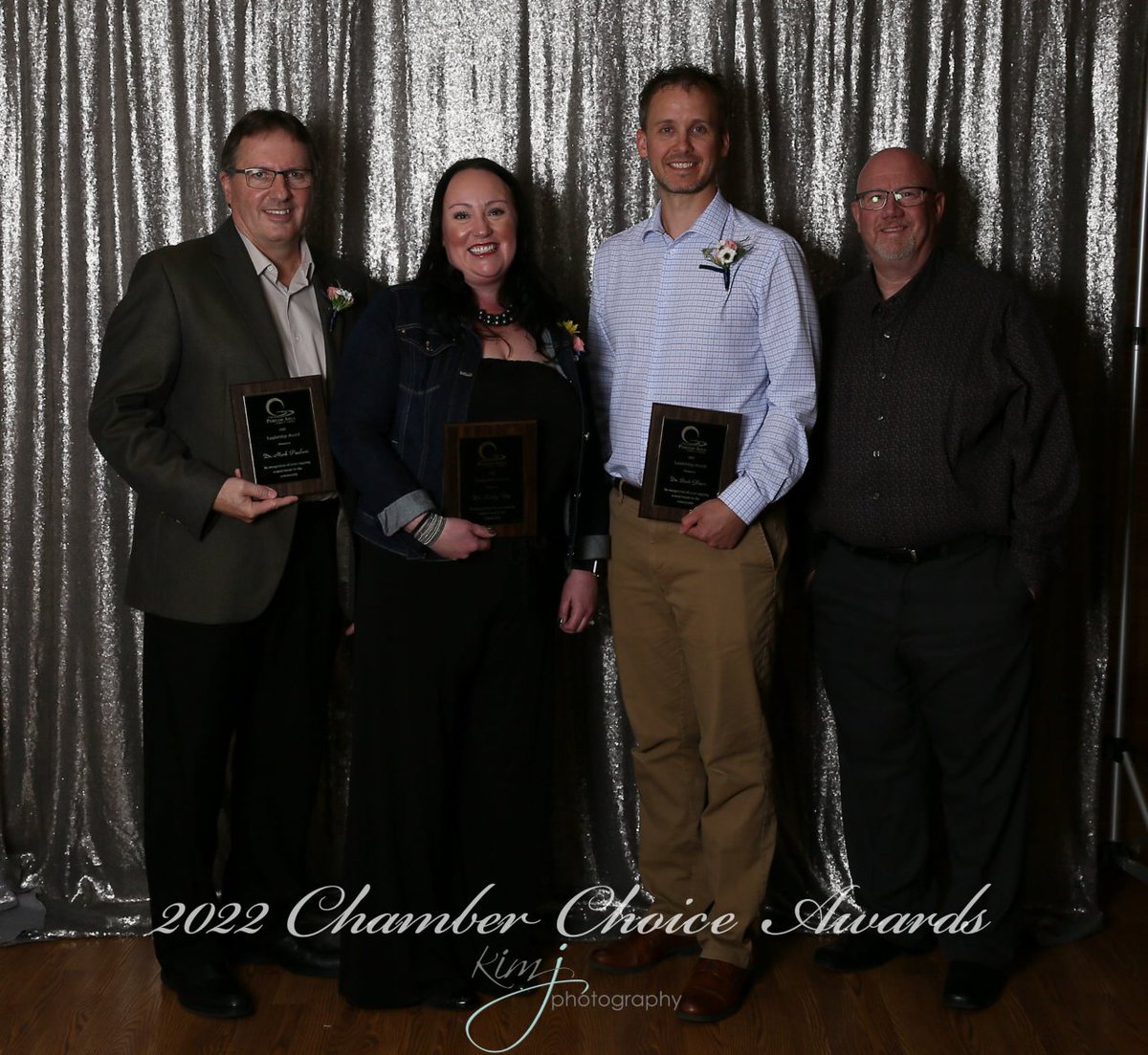 PerhamHealth's tweet photo. Congrats to Dr. Brett Glawe, Dr. Kailey Witt, and Dr. Mark Paulson on receiveing 2022 Chamber Choice Leadership Awards!
Check out this video for some highlights - https://t.co/VBsr1VvANu.
#PerhamHealth #2022ChamberChoiceAwards #Perham https://t.co/gQ75gRlAuc