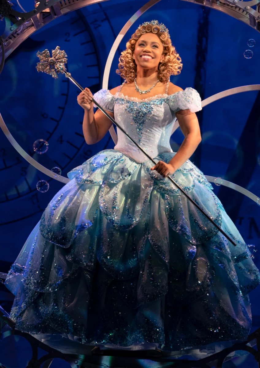 ParantingMag's tweet photo. We explored behind the headlines of recent castings of people of colour to roles on Broadway in Issue 4. 

Brittney Johnson has been in the role of Glinda in "Wicked" since February. 

Read more in Issue 4: https://t.co/E1UScKKWnL https://t.co/nIvLzZLiaI