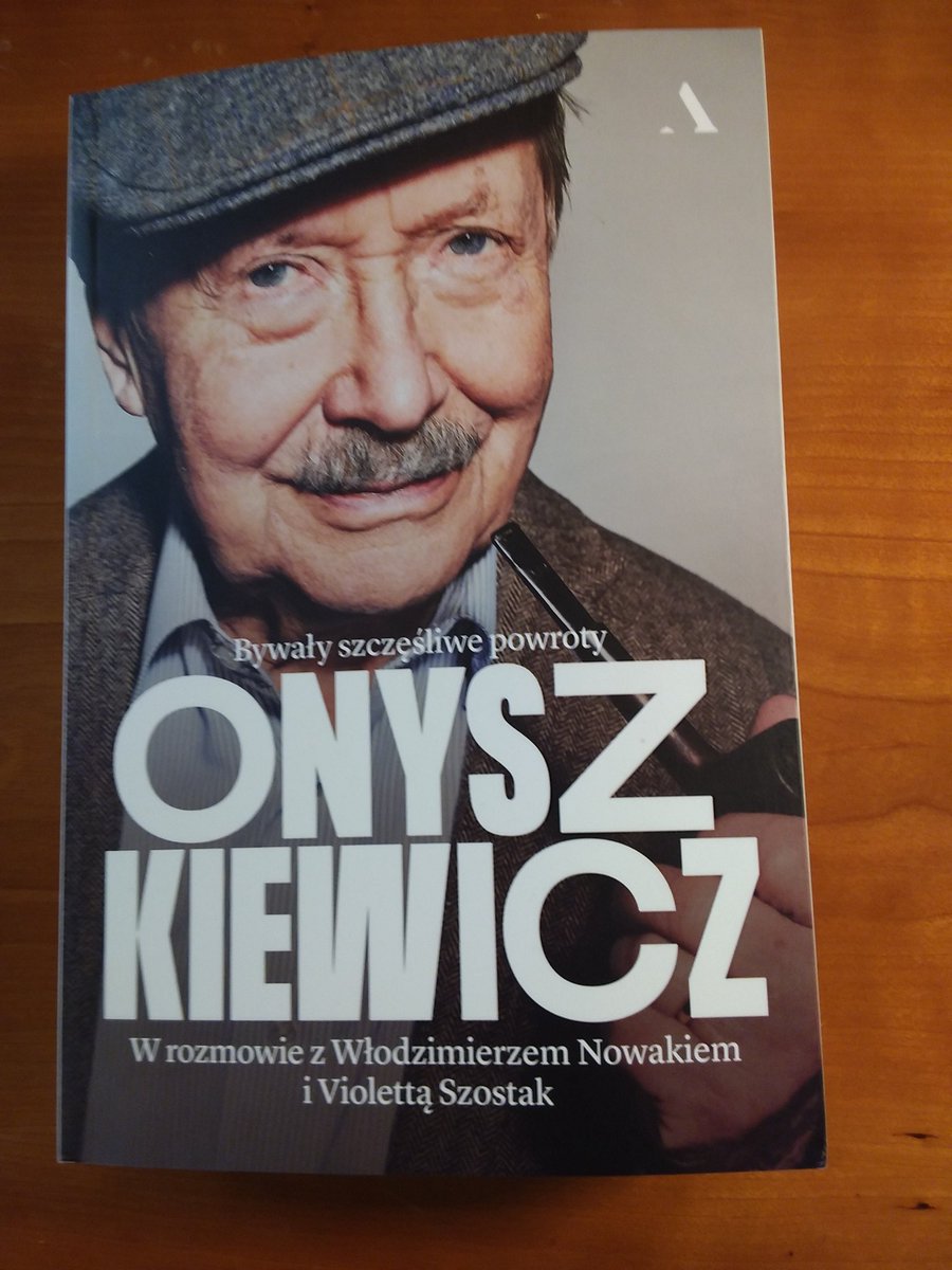 Niezwykła książka o niezwykłym Człowieku.Mam zaszczt Go znać i z Nim stale współpracować✌️