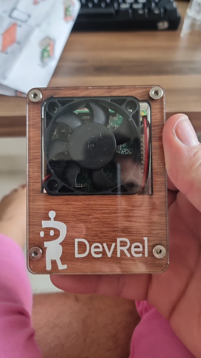 Thanks #oracleDevRel for this, we had a very good time assembling this  #rpi case together