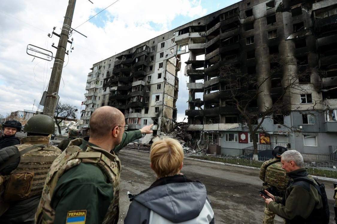 IngridaSimonyte's tweet image. Today, my visit in Ukraine started in Borodyanka. 

No words could possibly describe what I saw and felt here.