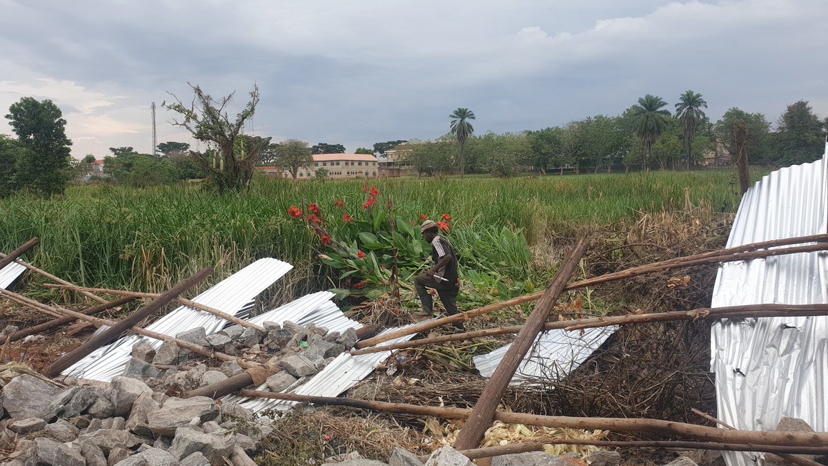 OjokOkot_'s tweet photo. Gulu city residents have today spoken. You can no longer destroy our environment and your investment goes scot free.
#savepecestream https://t.co/oLcKWSwiF0