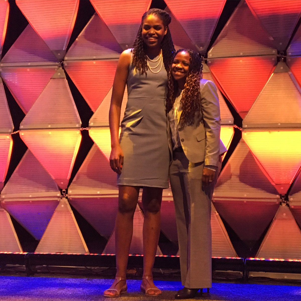 YolettMcCuin's tweet photo. The last time I was able to celebrate someone I knew personally at the WNBA draft was @jus242! And tonight will be Shakira’s! Two women that stepped out on faith, chose unconventional paths &amp; are winning! That’s NoCeilings! #whosnext https://t.co/orhXBZbFvt