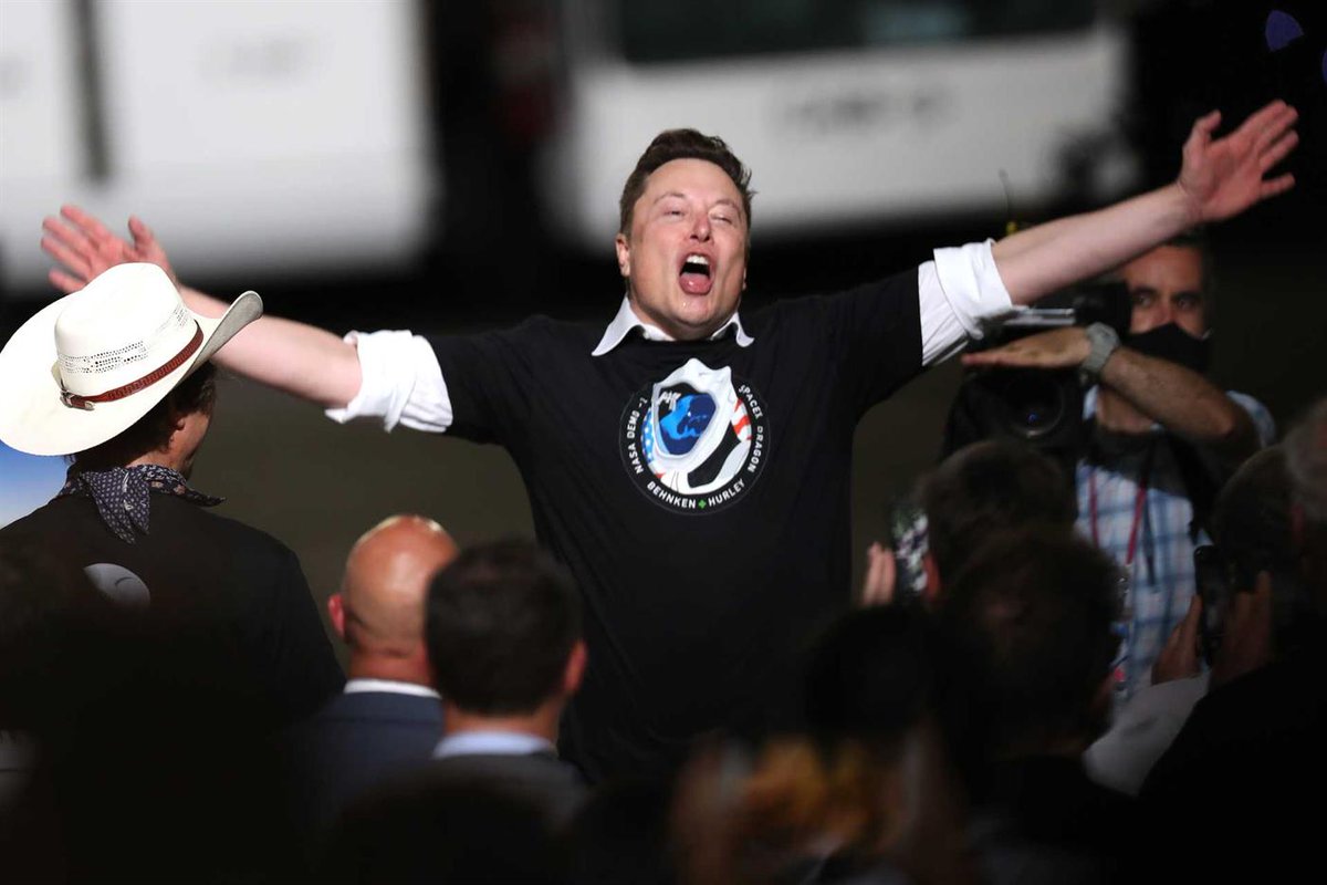 AcucarFm's tweet photo. El fundador de Tesla y SpaceX posee una fortuna de 219.000 millones de dólares y adelanta a Jeff Bezos, Bernard Arnault y Bill Gates. El multimillonario estadounidense Elon Musk ha ascendido por primera vez al puesto del hombre más rico del mundo en....

https://t.co/Q1EEpbfYMA https://t.co/duNSTE3WRj