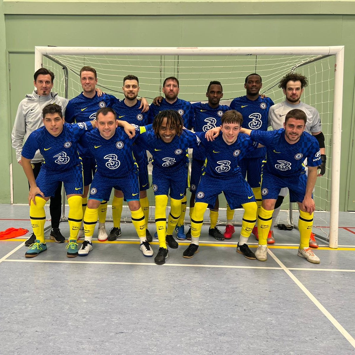 Our futsal team wrapped up the league in style with a 9-2 win over London Genesis! The team are now unbeaten in 16 games. 👏

National Futsal League Tier 2 Champions 2021/22. 🏆
