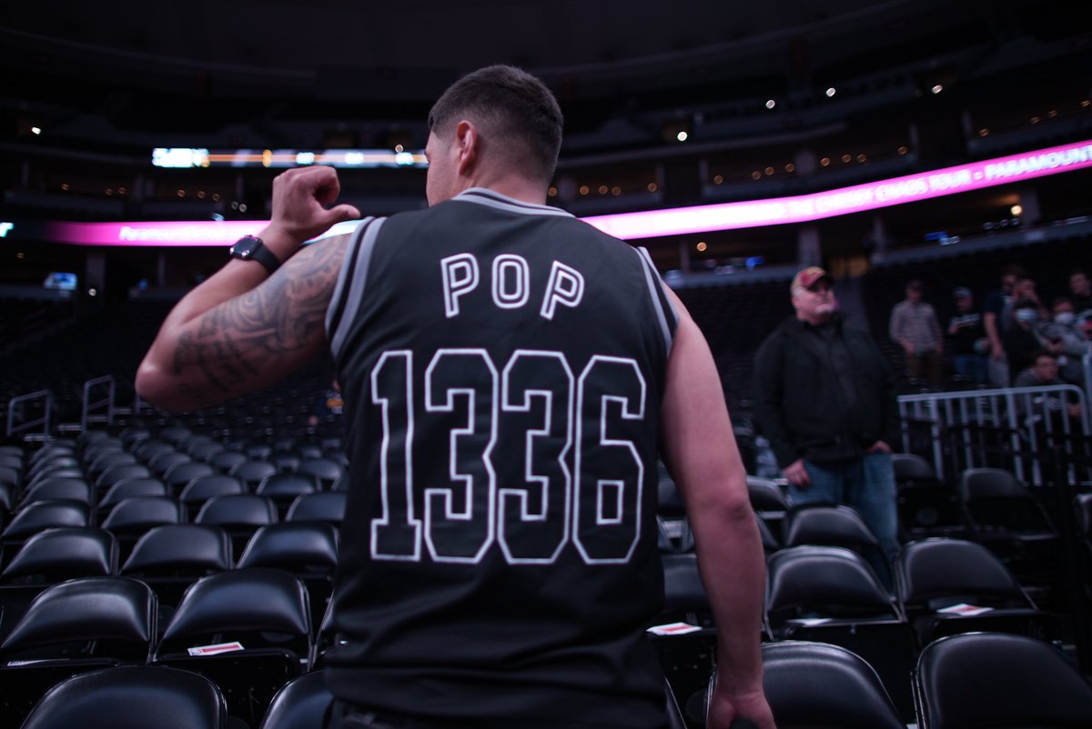 Colorado Spurs fan honors Gregg Popovich with 'Pop No. 1336' jersey at Nuggets game https://t.co/L1jdVC51x6 https://t.co/sid1JuSJzf