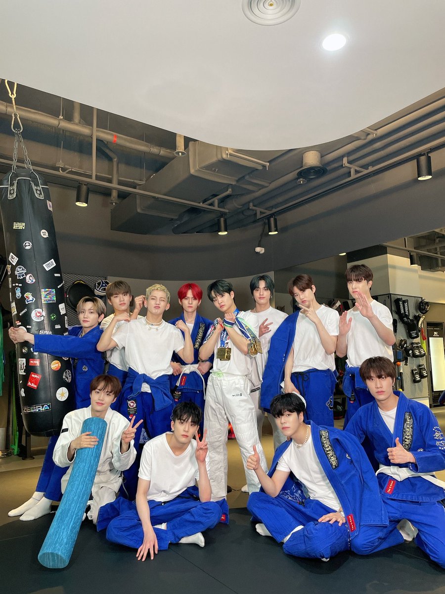 wukongsongjai's tweet photo. ตำแหน่งอยู่ไม่นาน ตำนานไม่ได้กิน https://t.co/gbh1z4iCAG