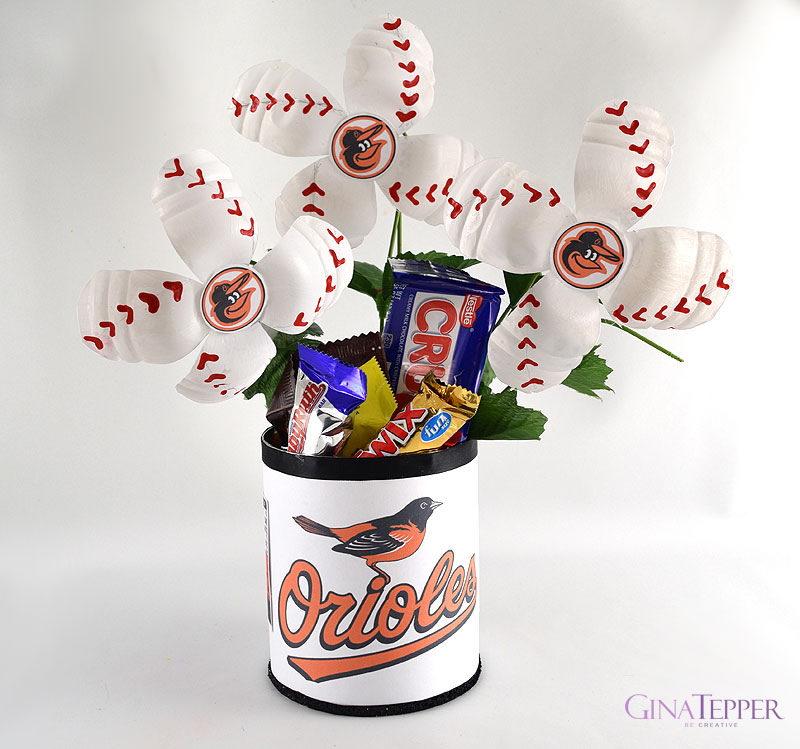 ginatepper's tweet image. Here is a fun baseball flower craft to help celebrate the Orioles' opening day at Camden yards. These fun DIY Baseball Flowers are made from things you may have around your house! This is an easy craft or any skill level. ginatepper.com/diy-learn-make… #Orioles #BaseBall #crafts #DIY