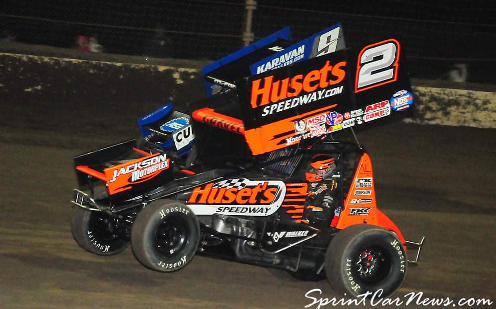 Retweet if you would like to see the <a href="/WorldofOutlaws/">World of Outlaws</a> return to <a href="/kokomospeedway/">Kokomo Speedway</a>
