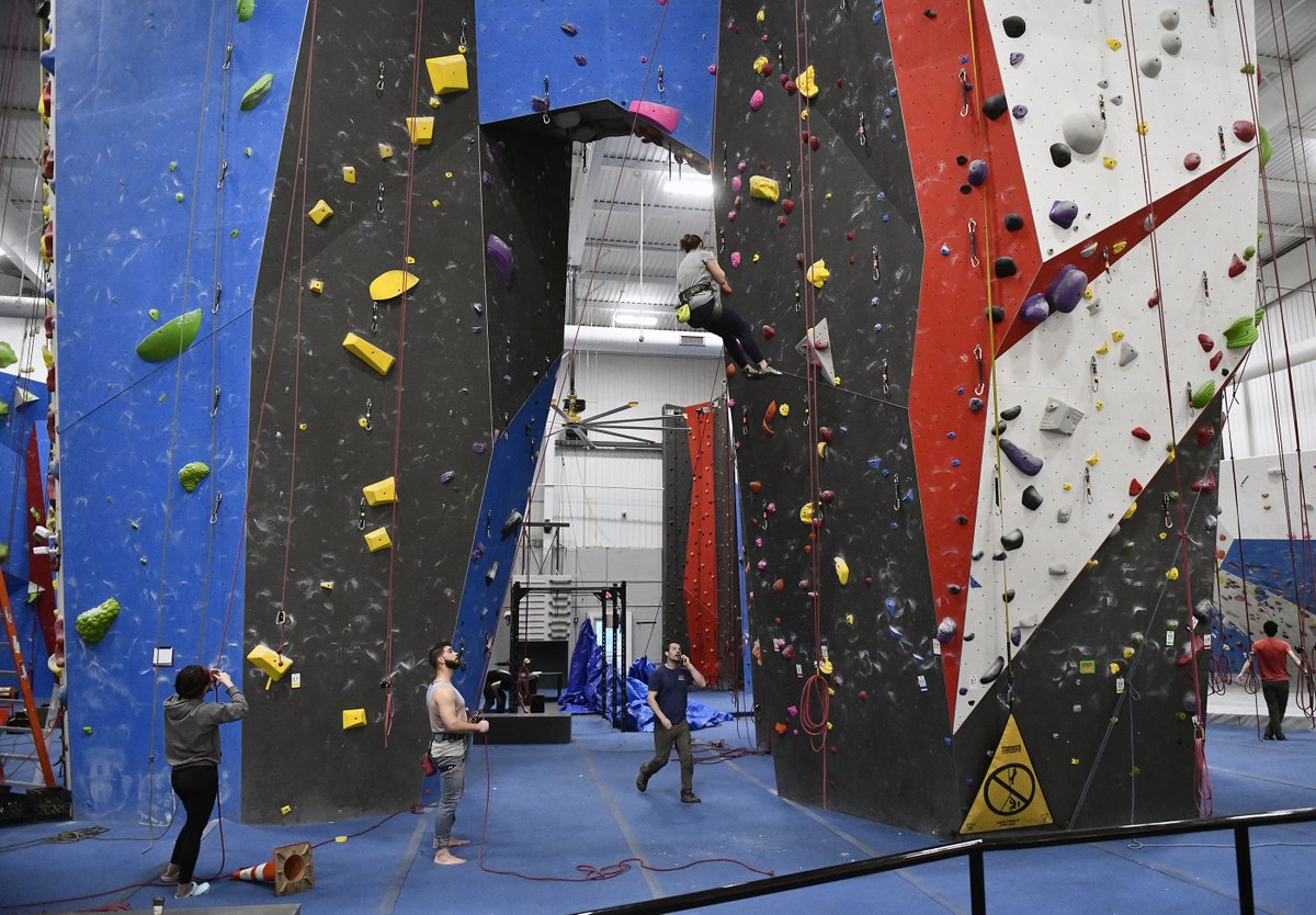 CP_AdamM's tweet image. Watch: Fitness on the rise at Gravity Vault Indoor Rock Climbing Gym in Voorhees courierpostonline.com/videos/news/20…