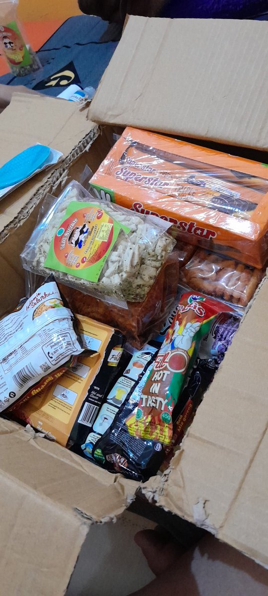 <a href="/_fisky/">fisarin</a> kesurupan setan lapar