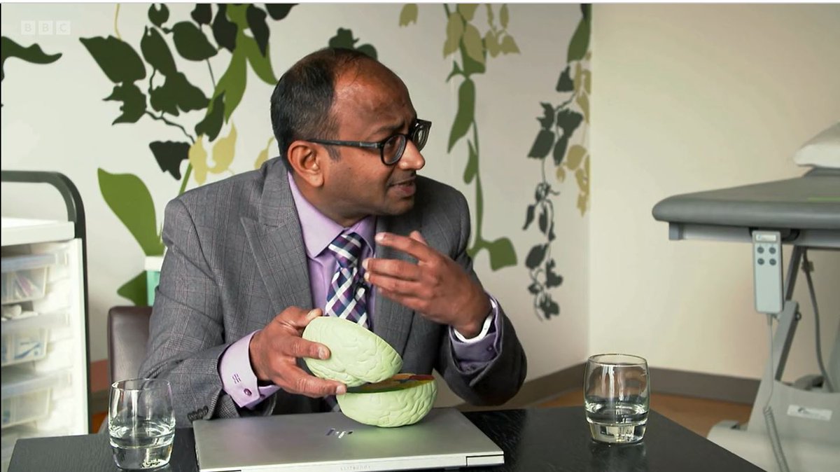 Vermilion Books tweet media