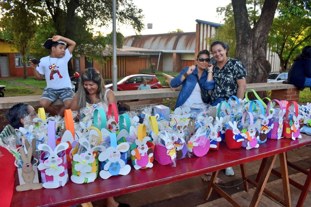 🎉FERIA JOVEN - EDICIÓN PASCUAS🎊

Felicitaciones @juventudmontecarlo y a todos los emprendedores jóvenes que hacen posible que este importante evento siga creciendo!
