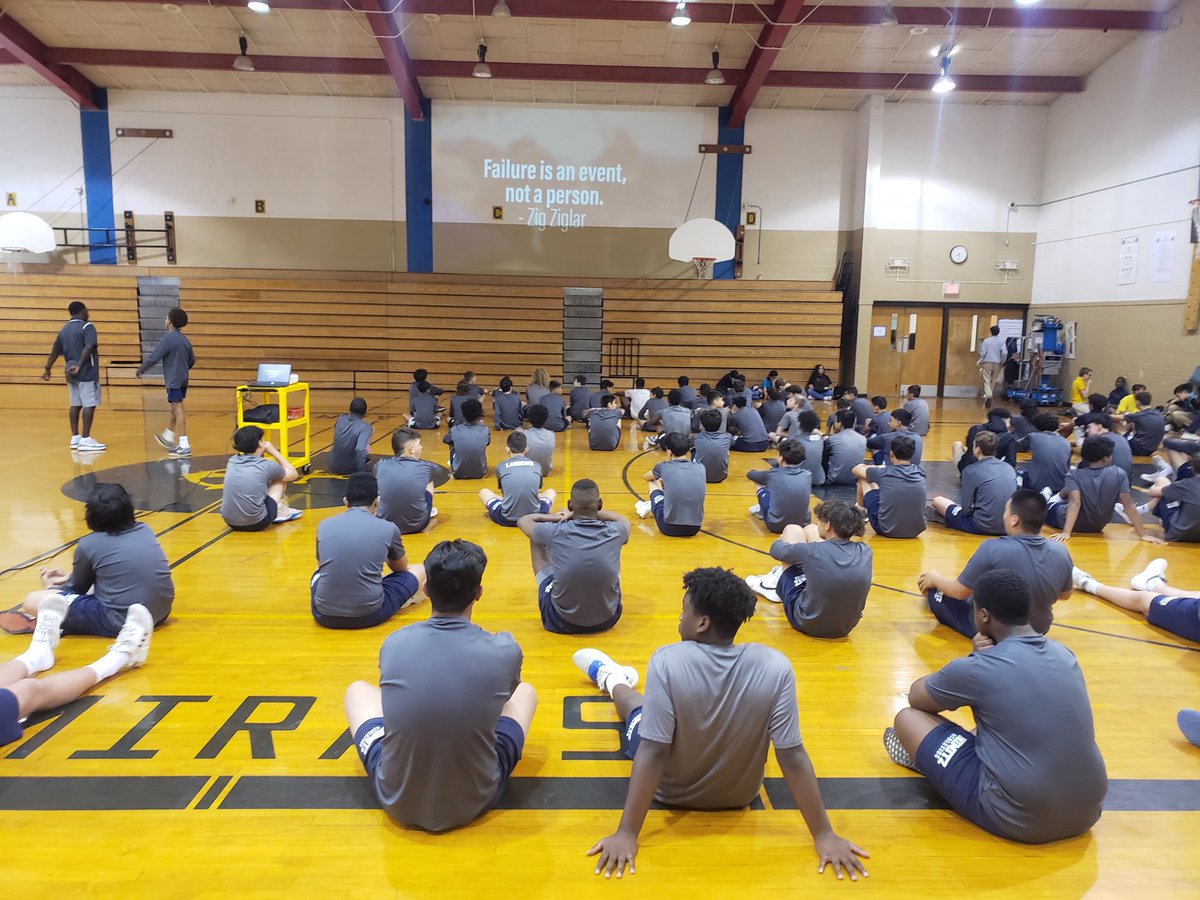 CoachSchreiber1's tweet photo. Fail Forward #2words @NimitzBoys @CoachTroub @rileycoffman10 @ECISDAthletics @MackeySpeaks https://t.co/DixYKX2voY