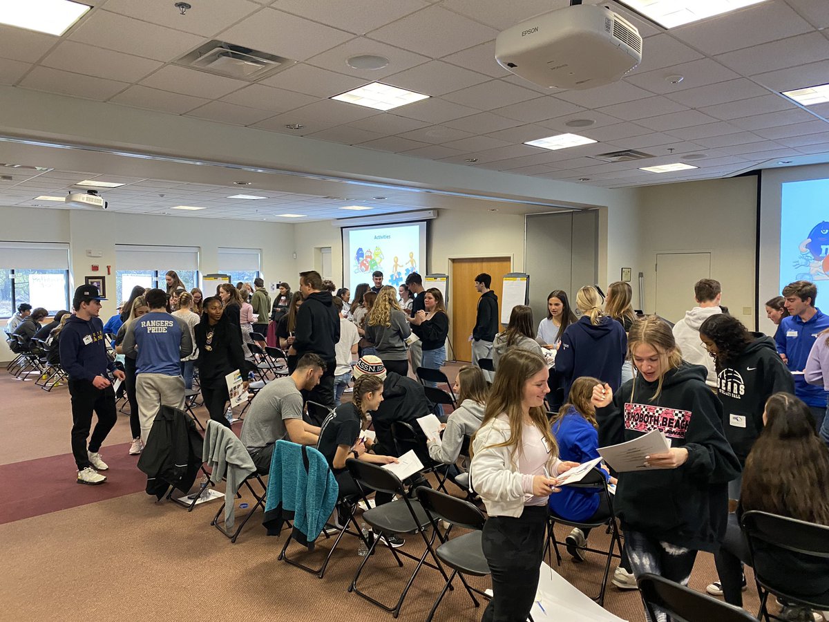 MIAA033's tweet photo. Thank you @HawkNationAD for the engaging activities to get #MIAA student leaders active & laughing #confidence #gettoknoweachother #OneTeamOneMIAA #BuildingTheCourageousLeadersOfTomorrow https://t.co/05zUtkkQ9V