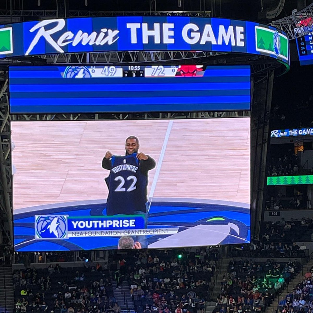 What an incredible Sunday night! 🏀

Last night the Minnesota @timberwolves helped celebrate the @nbafoundation’s generous grant to Youthprise by inviting us to the game, and highlighting our work on the JumboTron!

Thank you, #NBAFoundation and #MNTimberwolves!