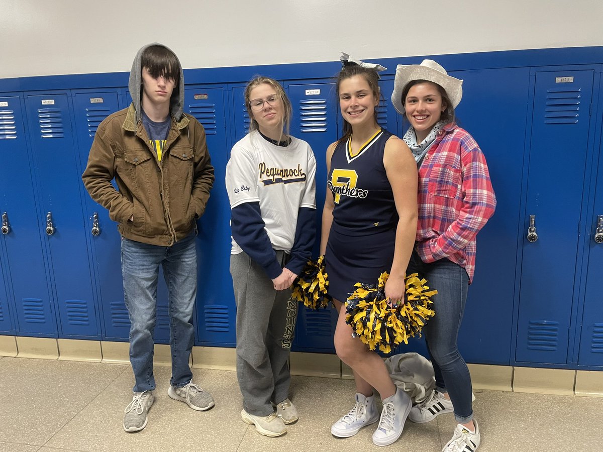 pthsHOPE's tweet photo. Today we went back to PVMS to teach the 6th graders about stereotyping! Thanks to all of our actors for getting out of their comfort zones today! #pthspantherpride https://t.co/FlfGfXHnaB