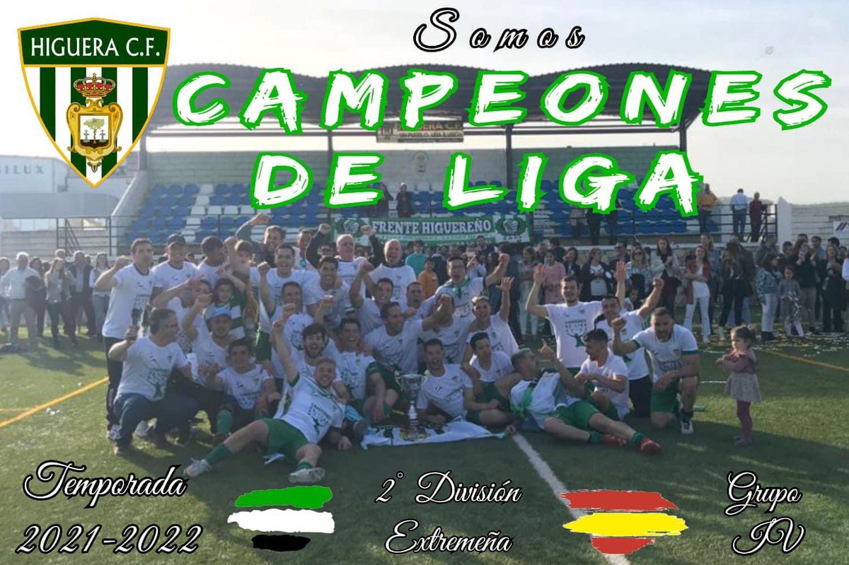 PacoRuiz_4's tweet photo. Increíble lo vivido ayer en La Chácara. Un día que pasarán los años y los años y siempre lo recordaremos por todo lo que significó. Que orgullo pertenecer a este equipo y hacer historia para este pueblo, mi pueblo. Vamos a por más @higueracf !! CAMPEONES 🏆🥇💚🤍 https://t.co/9CoePj6rIp